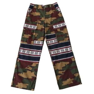 Urban Outfitters Mixed Fabric Camo Fair Isle Cargo Mountaineer Pants Women's 4